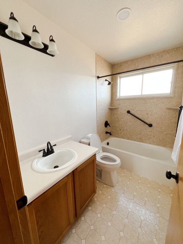 Top Bathroom Remodeling Companies in Hendersonville, TN